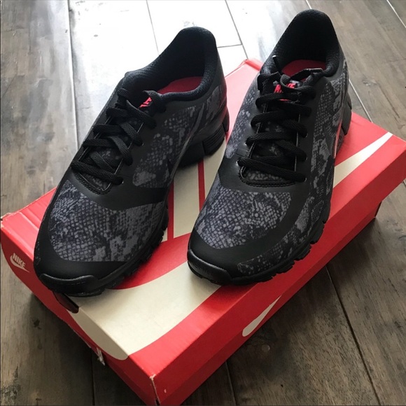 Women’s Nike Free 5.0 V4 NS PT - Picture 2 of 4